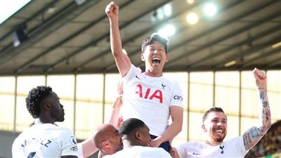 سون بعد التتويج بجائزة الحذاء الذهبي: لم أتوقع اللحاق بمحمد صلاح.. وهذا الأمر أشبه بالجنون