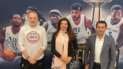 سفيرة مصر والملحق العسكري برواندا يدعمان سلة الزمالك في البطولة الإفريقية 