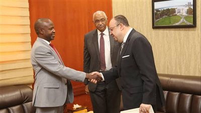 مجلس السيادة السوداني يشيد بمواقف مصر الداعمة للسودان.. والقاهرة تؤكد وقوفها مع الخرطوم