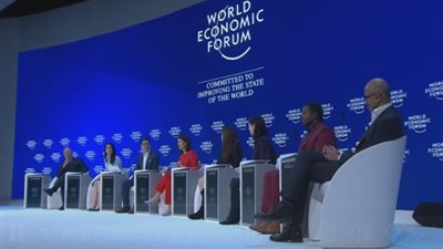 كرسالة بأنهم لا يدعمون أوكرانيا.. وفد صيني يغادر المنتدى الاقتصادي الدولي بعد كلمة الرئيس الأوكراني 