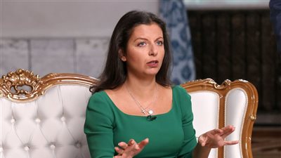 رئيسة شبكة آر تي الروسية: الأمور ستنتهي بشكل سيء للبشرية جمعيًا إذا لم ننتصر على أوكرانيا