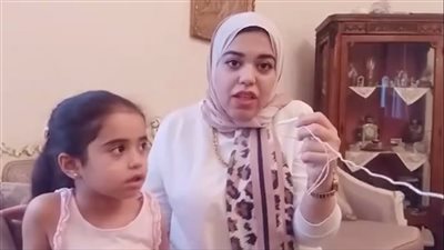 مديرة مدرسة ترفض قبول طفلة لانفصال والديها.. والأم: انهارت من العياط قدامها لكنها رفضت بنتي | بث مباشر