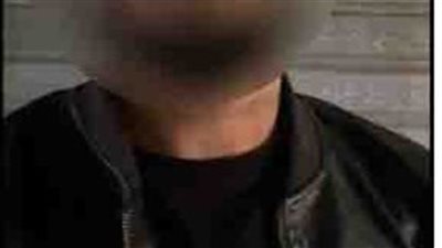 صاحب محل يتعدى على مواطن بالسلام أثناء محاولته فض مشاجرة