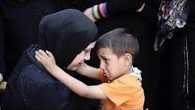 بعد رفض طليقها ومدير مدرسة.. الداخلية تنفذ حكمًا قضائيًا لصالح سيدة بحضانة أبنائها