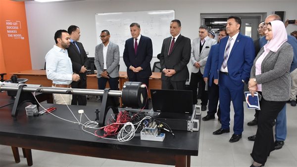 رئيس جامعة عين شمس