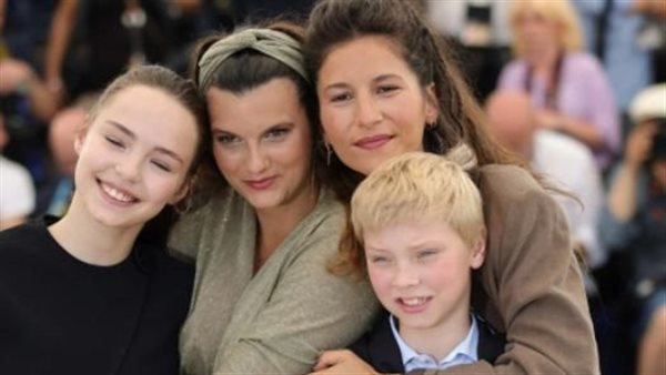 أبطال فيلم the worst