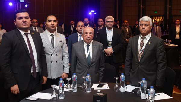 جانب من المؤتمر 