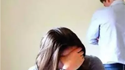 جابلها جفاف عاطفي.. شيرين تطلب الخلع: بيقولي كلام حلو في المواسم والأعياد بس