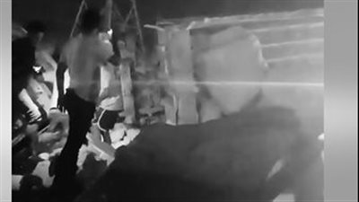 إصابة 6 أشخاص في حادث تصادم 3 سيارات بالطريق الأوسطي | فيديو وصور