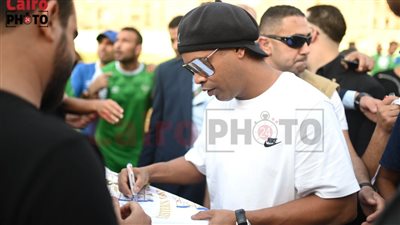 رونالدينيو: أحب محمد صلاح.. ودول الشرق الأوسط تشبه البرازيل 