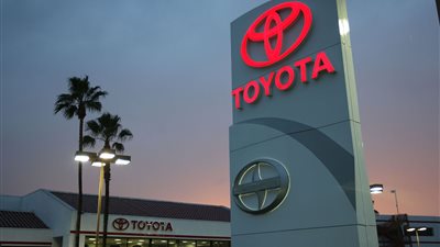 أحد المتضررين من تويوتا إيجيبت يتبرع بمصاريف رفع قضية على الشركة لاستلام السيارات