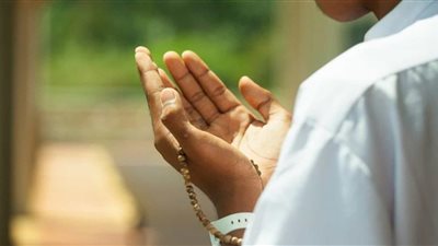 أفضل دعاء قبل النوم يغفر الذنوب ويجلب الرزق طمن قلبك واحرص عليه