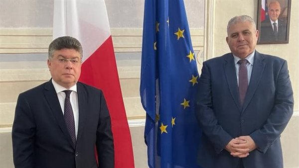 مباحثات مصرية مع