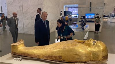 المتحف القومي للحضارة يستقبل وزير خارجية قبرص والوفد المرافق له | صور 