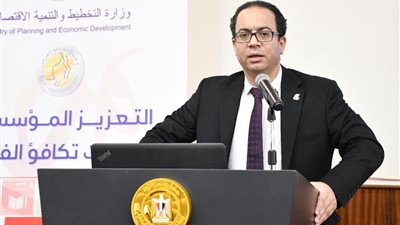 التخطيط: التحضير لنموذج قرية خضراء ودراسة تعميمها في قرى حياة كريمة