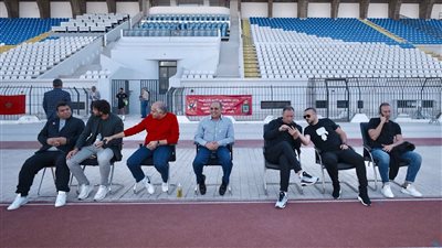 الخطيب يجتمع مع أعضاء مجلس إدارة الأهلي بالمغرب