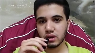 طبيب بالمنوفية يحصد المركز الثاني عالميا في حفظ وتجويد القرآن: عمره ما عطلني عن الدراسة | بث مباشر