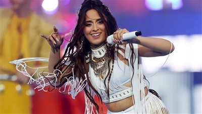 بعد تجاهل غنائها.. كاميلا كابيو تهاجم جماهير نهائي دوري الأبطال: تصرف وقح