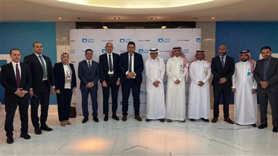 المصرية للاتصالات وموبايلي توقعان مذكرة تفاهم لربط مصر والسعودية عبر كابل بحري جديد