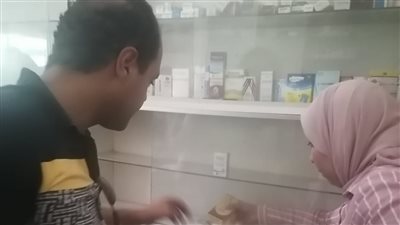 ضبط أدوية غير مصرح بتداولها داخل صيدلية بـ البحيرة