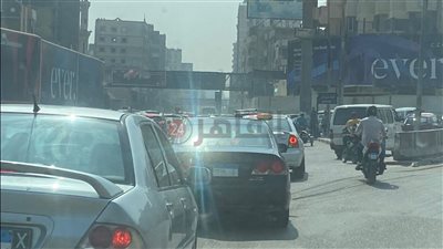 تكدس بالدائري وتعطل سيارة بالمحور.. تعرف على الحالة المرورية بالقاهرة والجيزة