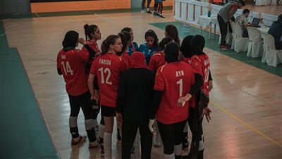 الأهلي يفوز على الزهور في دوري الكرة الطائرة سيدات