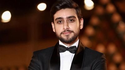 تيام مصطفى قمر: متحمس لأولى بطولاتي السينمائية مع بيومي فؤاد.. وقلقان من ردود الفعل على دوبامين