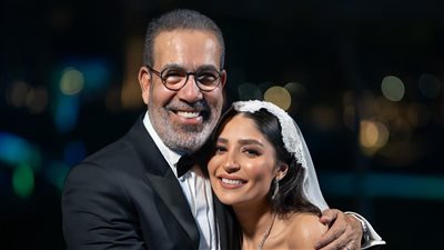 أول تعليق من مدحت العدل بعد زواج ابنته آية | صور