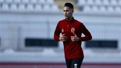 شوبير: ثنائي أجنبي في طريقه لمغادرة الأهلي.. وأسباب نفسية تقرب بانون من الرحيل