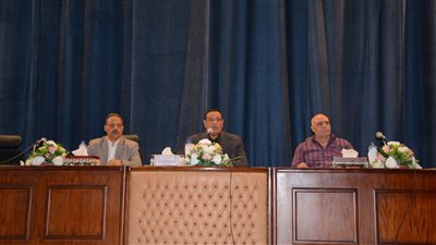 محافظ البحيرة: تحرير 278 محضرا لعدم الالتزام بتوريد القمح للشون والصوامع