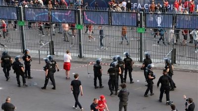تذاكر مزورة وبراءة جمهور ليفربول.. القصة الكاملة لأحداث شغب نهائي دوري أبطال أوروبا