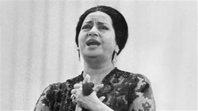 القصة الكاملة لواقعة إساءة شاعر إلى أم كلثوم