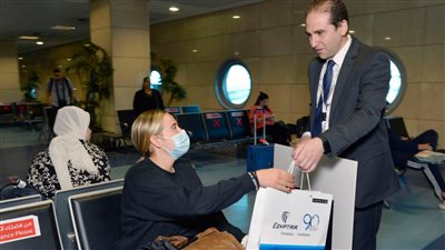 أول رحلة لمصر للطيران تحلق فى سماء مدينة دبلن بـ أيرلندا