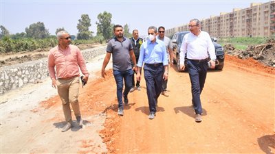 محافظ الغربية يتفقد أعمال التطوير بمصنع المحلة الكبرى