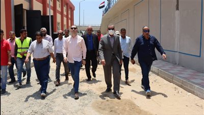 محافظ كفر الشيخ يتابع أعمال تجارب وتشغيل محطة المعالجة بمصيف بلطيم