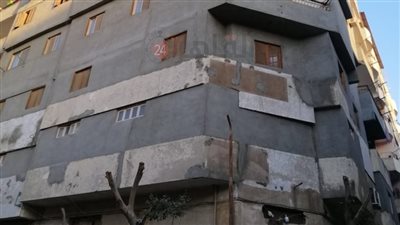 بين تقصير الحي وتزوير تقرير الاستشاري.. ننشر أسباب انهيار عقار جسر السويس | خاص