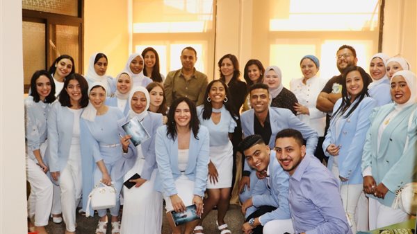 فريق بروحين