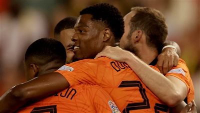 هولندا تقسو على بلجيكا برباعية وتتصدر مجموعتها في دوري الأمم الأوروبية