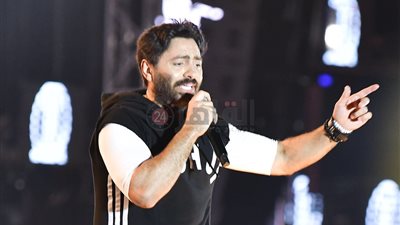 الشاعر محمد عاطف يتعاون مع تامر حسني في ألبومه الجديد عشأنجي 