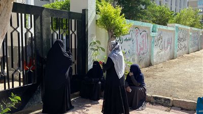 طلاب الشهادة الثانوية الأزهرية ينتهون من امتحانات اليوم الأول 
