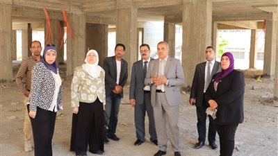 رئيس جامعة الأزهر يتفقد مبنى الاختبارات الإلكترونية بفرع البنات ويوجه بتجهيزه للامتحانات  