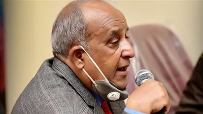 تأجيره لتاجر ذهب.. عالم آثار: العناني أفرغ متحف النسيج بشارع المعز بدون مبرر 