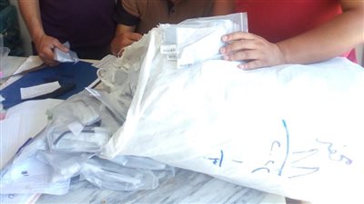 جمارك السلوم تضبط محاولة تهريب كمية من النظارات الشمسية