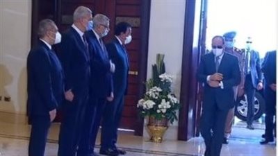 السيسي يصل مقر انعقاد فعاليات المؤتمر الطبي الإفريقي