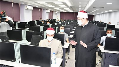 المتضررون من مسابقة الأئمة 2022 يجددون استغاثتهم: نحتاج إلى حل من وزير الأوقاف