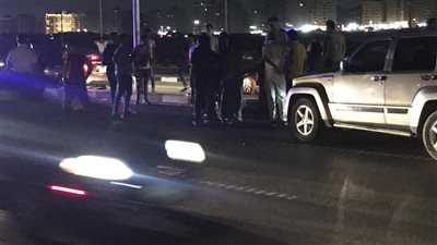 مصرع سيدة وإصابة طفليها في حادث مروري بمحور 26 يوليو | صور