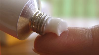 هيئة الدواء: صلاحية الدواء بعد الفتح تختلف من منتج لآخر ويجب التأكد قبل الاستخدام