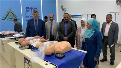  نائب رئيس جامعة بنها يتفقد معمل المهارات الطبية بمركز الاختبارات الإلكترونية