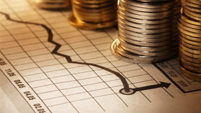 هل يتأثر الاقتصاد المصري بعد رفع الفائدة الأمريكية 25 نقطة أساس؟