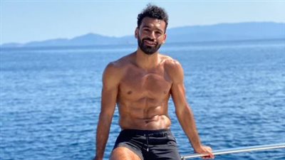 صلاح يستمتع بإجازته في الغردقة بعد استبعاده من مباراة منتخب مصر مع إثيوبيا للإصابة | بث مباشر